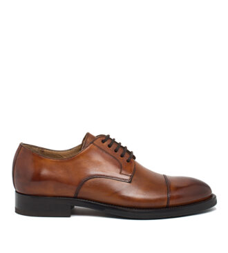 smooth and tumbled calfskin derby