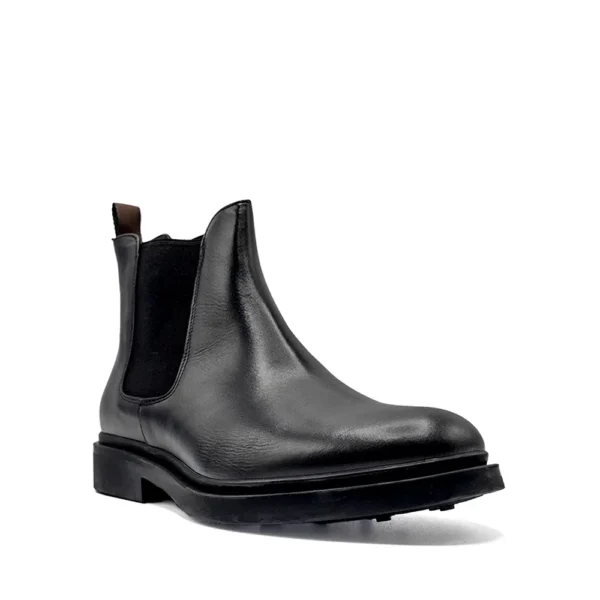 chelsea boots