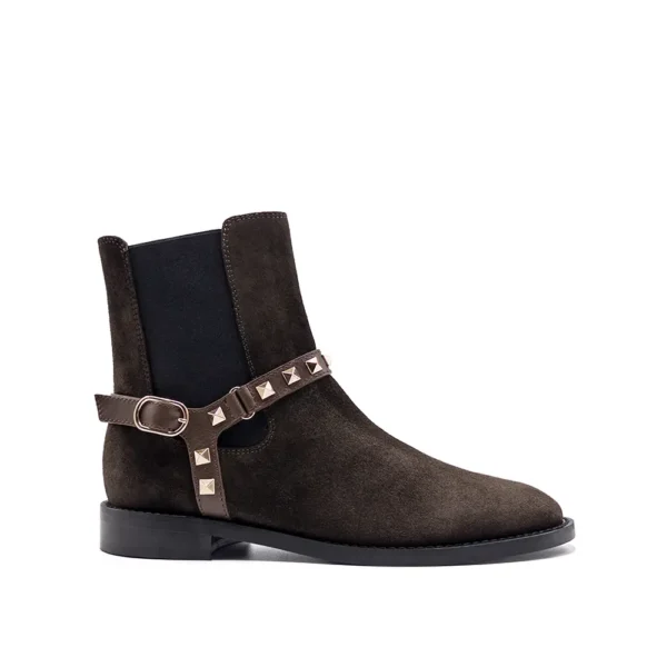 chelsea boots