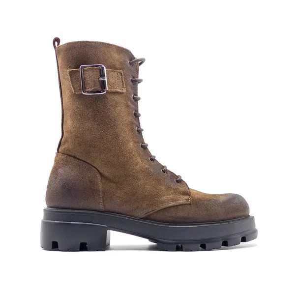 lace-up boots