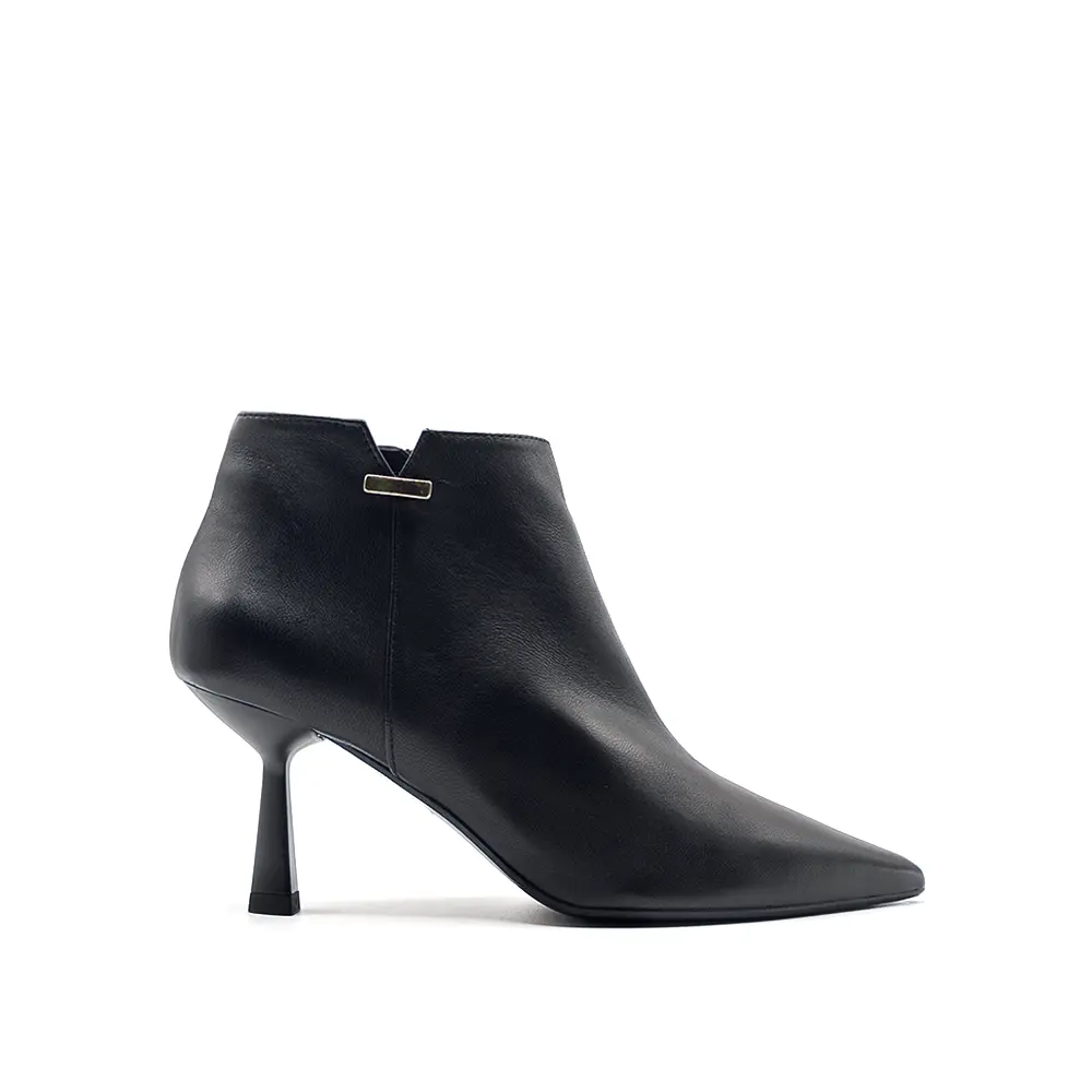 1068 1 ankle boots